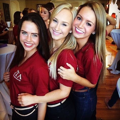 college babes|College Girls (@collegegirls24) .